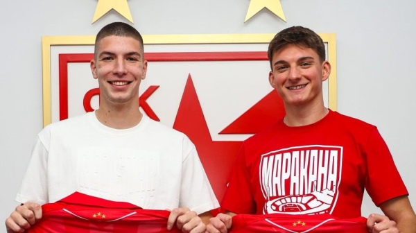 Zvezda "blindirala" dvojicu bisera