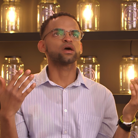Da li je ovo jedan jedan od najtežih rastanaka u MasterChef Srbija? Eduardo grca u suzama VIDEO