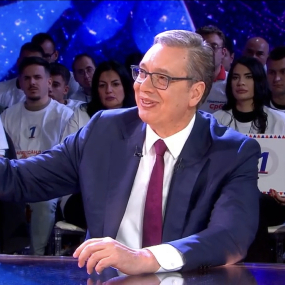 Vučić o infrastrukturnim projektima širom Srbije: Nova obilaznica oko Kragujevca, pruge i fabrike...