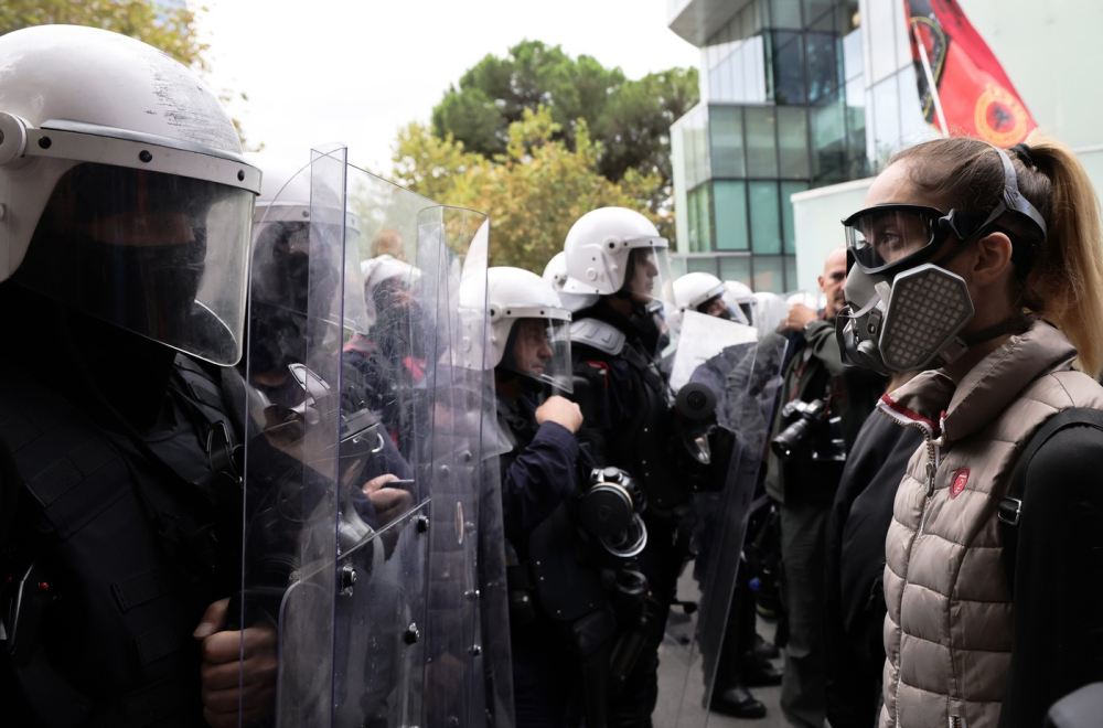 Eskalacija protesta u Tirani; Rama: Sve je pripremano mesecima i finasirano novcem iz inostranstva