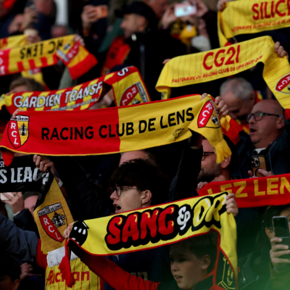 Lens "iz dvojke u keca"