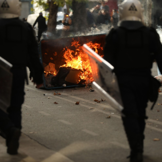 Albanija uvodi nove mere: Edi Rama najavio drakonske kazne za nasilne demonstrante