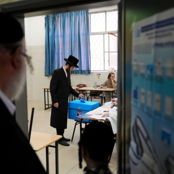Počeli parlamentarni izbori u Izraelu, Netanjahu pred velikim političkim izazovom