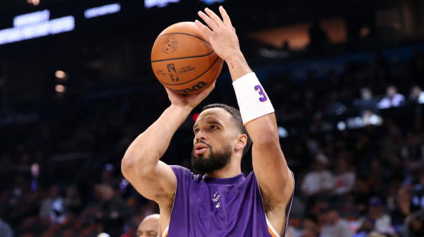 Neverovatan koš u NBA ligi! VIDEO
