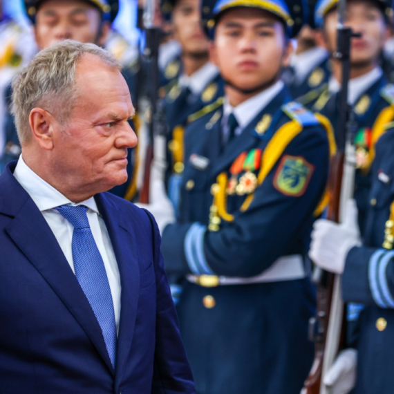 Tusk: "Orban? To je smešno"