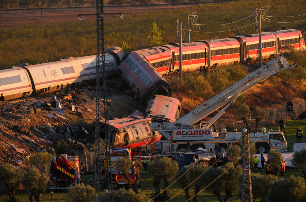 Possible cause of Spain's horrific train crash revealed: Train reported a problem before the collision VIDEO