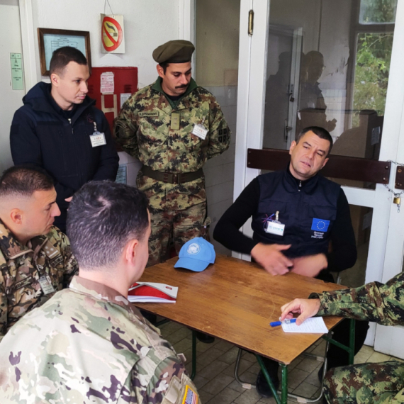U kasarni u Kruševcu zajedno se obučavaju vojnici iz Srbije i sveta: Među instruktorima i Amerikanci, Italijan