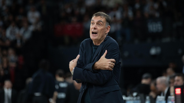 Barcokas ne bi da se meša u skandal koji potresa Grčku