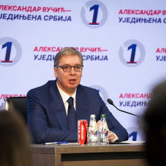 Vučić: "Nikada nisam dobijao naloge iz inostranstva, niti ću"