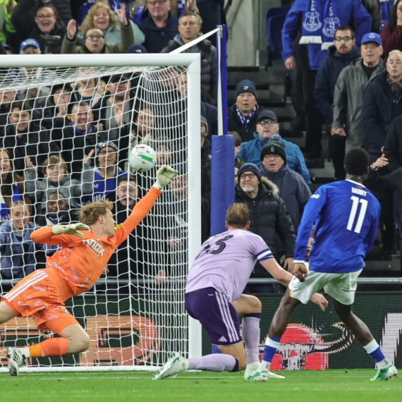 Everton pregazio Njukasl u Liga kupu