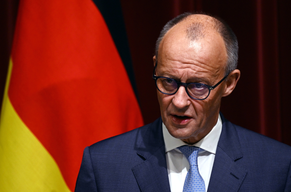 Pjongjang lansirao rakete tokom posete Merca Seulu; Berlin besan