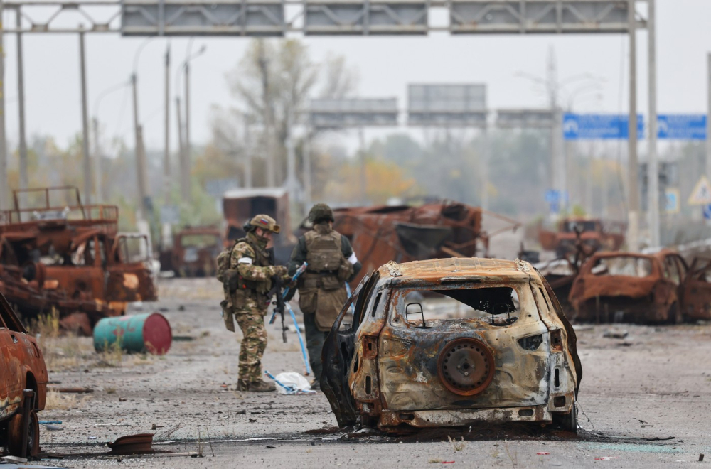 Evakuacija je počela; Spremljeno 25 autobusa; Ko želi da ode ima vremena do 14 časova VIDEO