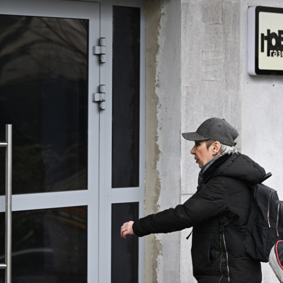 "Novaja Gazeta" prestaje sa radom; Označeni kao "strani agent"