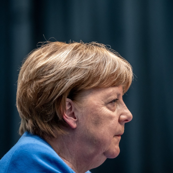 Merkel: "Zabrinuta sam..."