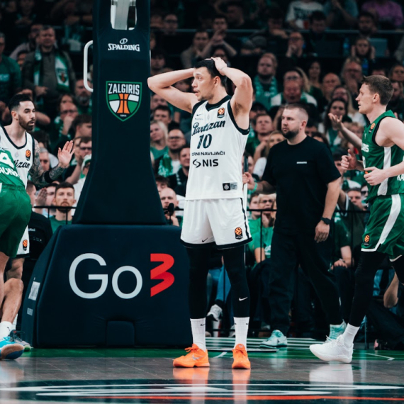 Žalgiris zaledio anemični Partizan – ne postoji rešenje za Valančunasa!