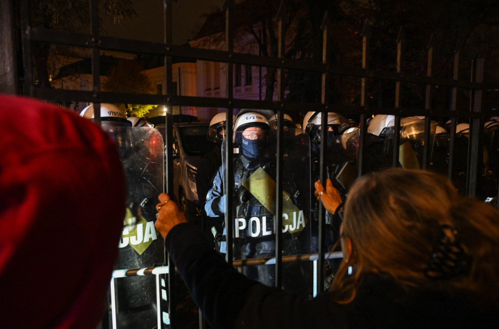 Haos u Poljskoj ne jenjava: Predsednik sazvao hitan sastanak