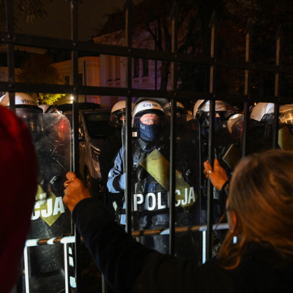 Haos u Poljskoj ne jenjava: Predsednik sazvao hitan sastanak