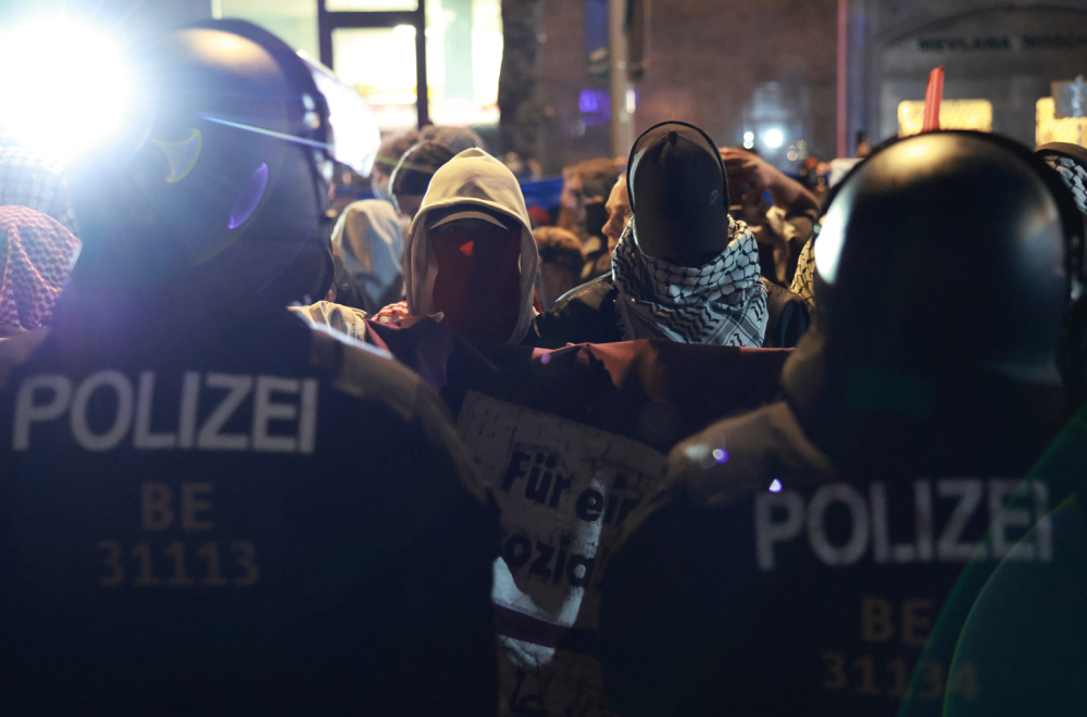 Sprema se haos u Nemačkoj? Desetine hiljada mladih izlaze na ulice; Policija u pripravnosti