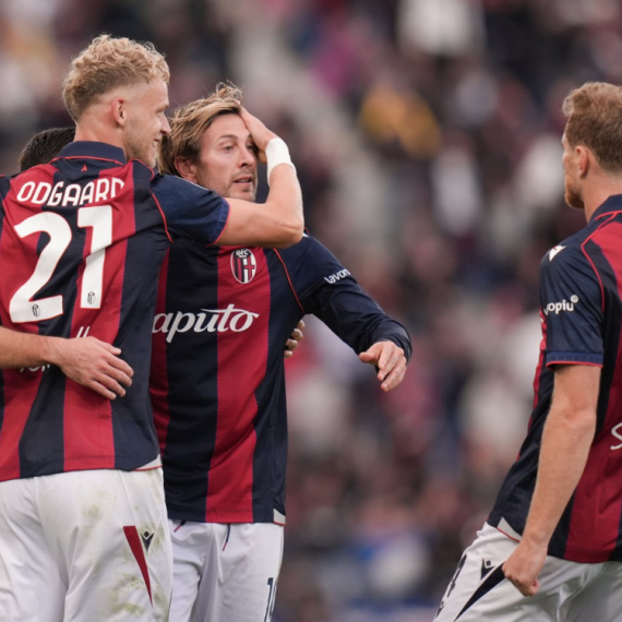 Bologna posle preokreta srušila Moncu – Bernardeski sa penala doneo pobedu