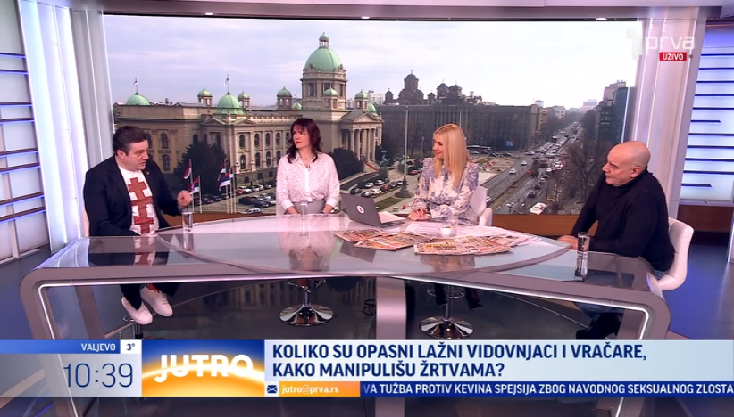 Lažni vidovnjaci i vračare varaju ljude u Srbiji