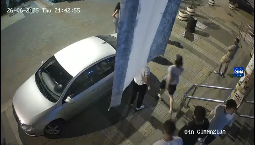 Tuča ispred novopazarskog univerziteta