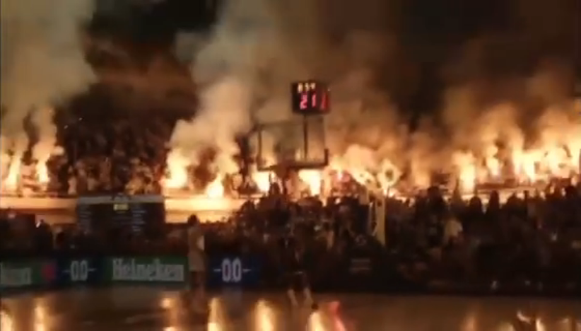 Crno-beli spektakl na Tašu