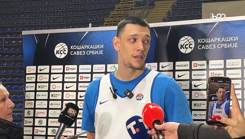 Tanasković: "Favoriti su na papiru"