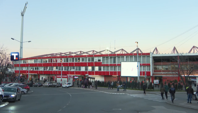 Navijači se ukupljaju oko "Marakane"