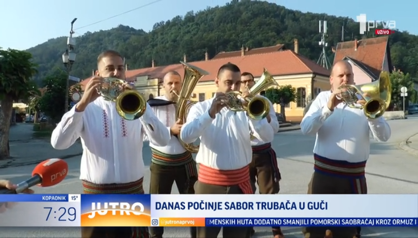 Samo nekoliko sati do početka Sabora trubača u Guči