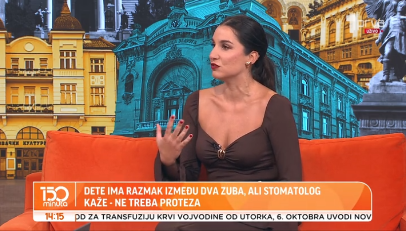 Dete ima razmak između zuba, stomatolog kaže ne treba proteza