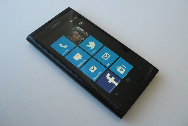 Nokia Lumia 800 (Photo: B92)