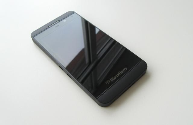 BlackBerry Z10 (Foto: B92)