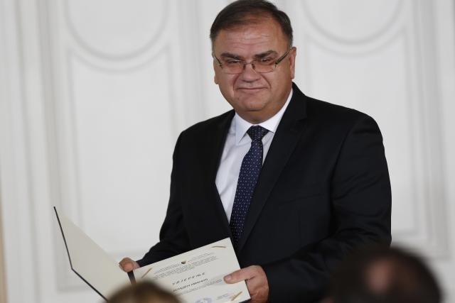 Serb Presidency member wants no part in Serb quarrels