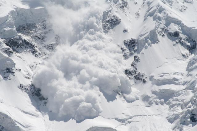 Lavina na Alpima zatrpala 27 ljudi