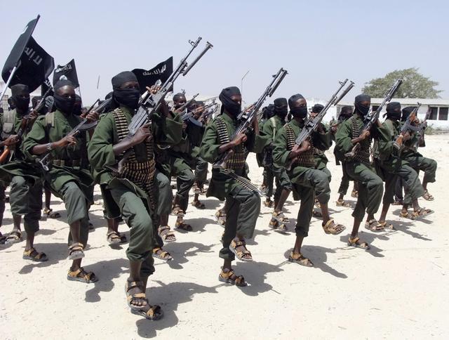 Džihadisti ušli u bazu AU, tvrde da su ubili 63
