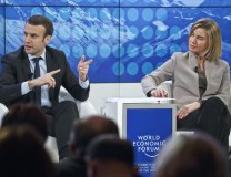 Emmanuel Macron and Federica Mogherini (Tanjug/AP)