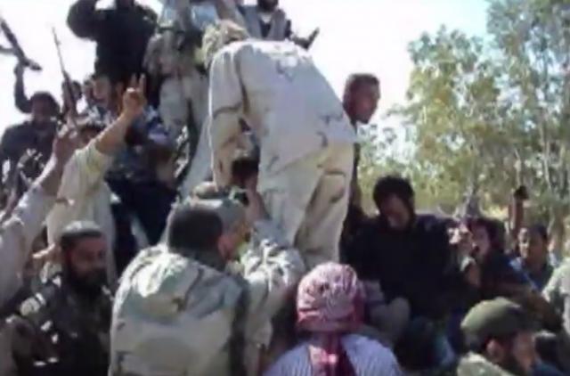 Snimak poslednjih trenutaka Gadafijevog života