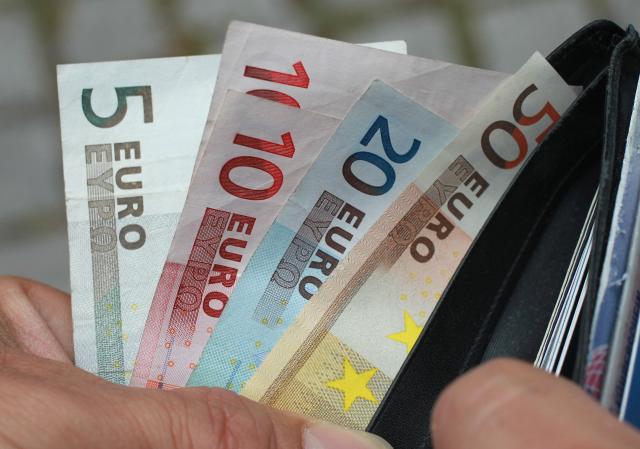 Deèaci našli novèanik sa 500 € i odmah ga vratili