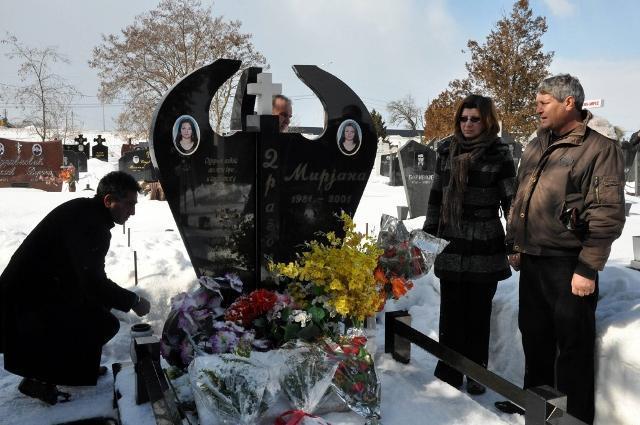 Serbs killed in bus bombing in Kosovo remembered