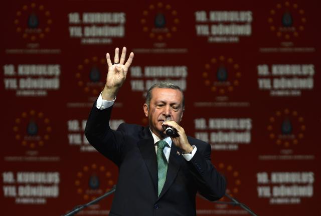 Kako je Erdogan uspeo da baci Evropu na kolena