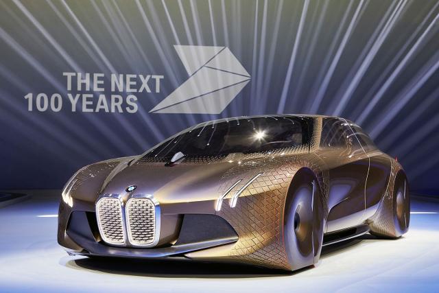 BMW proslavio 100. roðendan futuristièkim konceptom