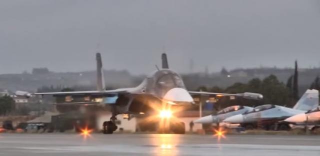 Prva grupa ruskih aviona napustila Siriju / VIDEO