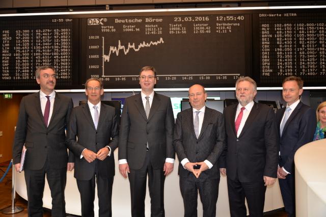 Vucic tours Frankfurt Stock Exchange