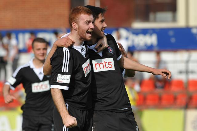 Partizan pet u nizu, Javor bez plej-ofa