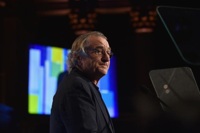 De Niro: Žao mi je što sam povukao film o vakcinaciji