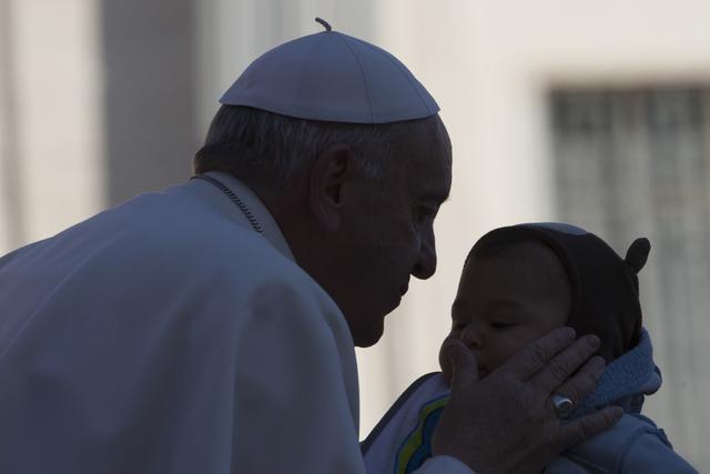 Vatikan demantuje "krstaški duh" pape Franje