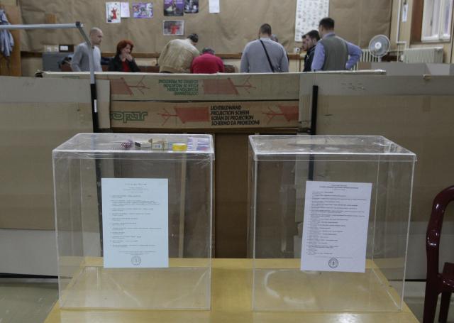 U Konarevu birač glasao na dva listića
