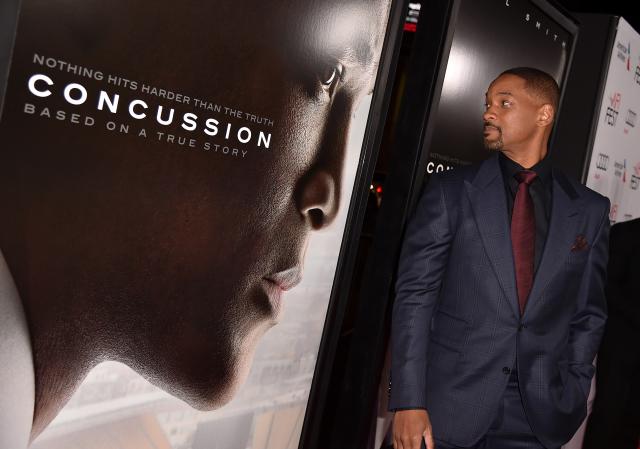 Concussion: Zbog čega NFL plaća igračima?