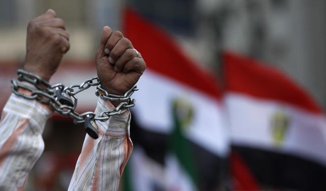 Egipat: 20 osuđeno na doživotnu zbog upada u zatvor