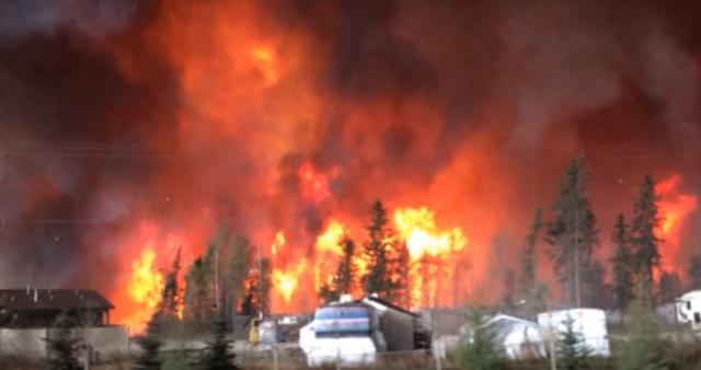Nezapamæena panika zbog požara: Evakuisano 80.000 ljudi